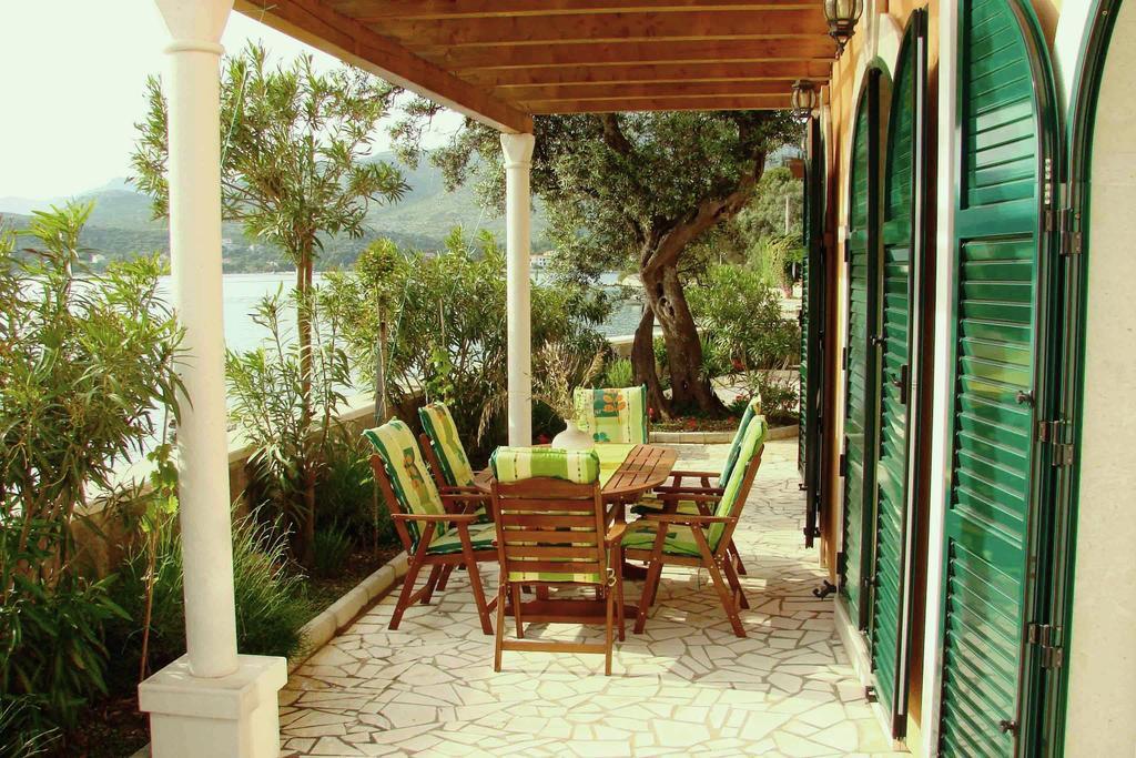 St. Peter Villas Krucica  Bilik gambar
